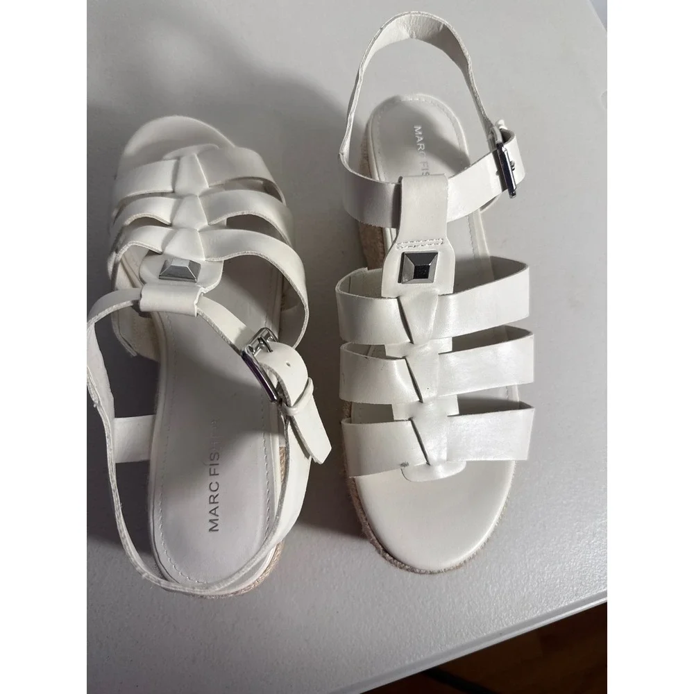 Marc Fisher Adalyn White Leather Espadrille Wedge Sandals Womens 9.5M Studded